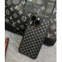 Чохол для iPhone 15 Pro Max "LV Style"в стилі Louis Vuitton чорний з золотою оправою
